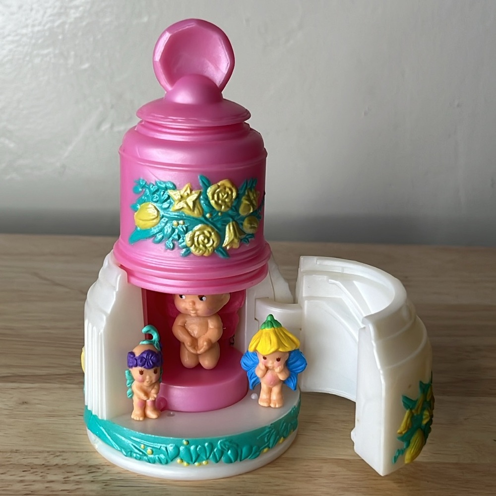 Vintage 1993 Kenner Fairy Winkles Peek In Perfume Bottle Toy Playset